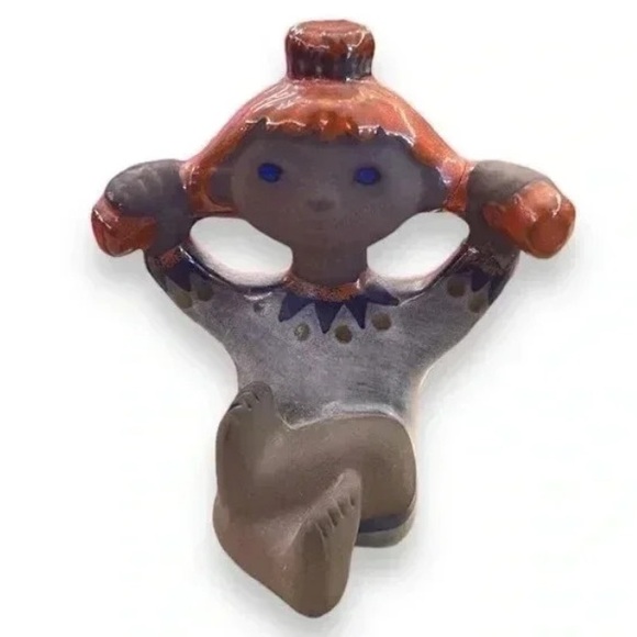 Vintage Dorothy Clough "Linda" Figurine for Upsala-Ekeby (1969) - Picture 1 of 3